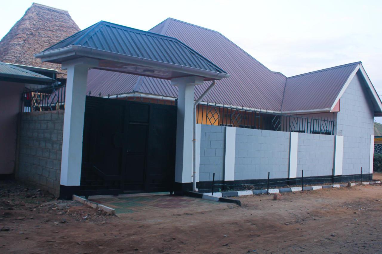 The Belle View Inn Bed & Breakfast Moshi Bagian luar foto