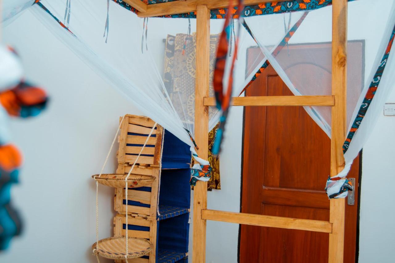 The Belle View Inn Bed & Breakfast Moshi Bagian luar foto