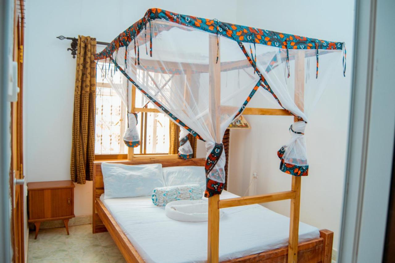 The Belle View Inn Bed & Breakfast Moshi Bagian luar foto